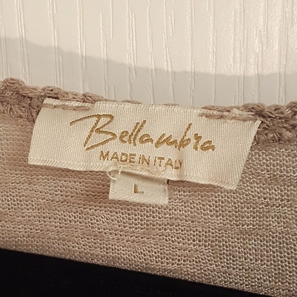 Bellambra Taupe Lace Blouse Italian - Picture 3 of 3